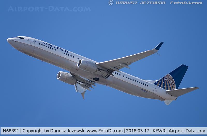 N68891, 2015 Boeing 737-924/ER C/N 42196, Boeing 737-924/ER - United Airlines  C/N 42196, N68891
