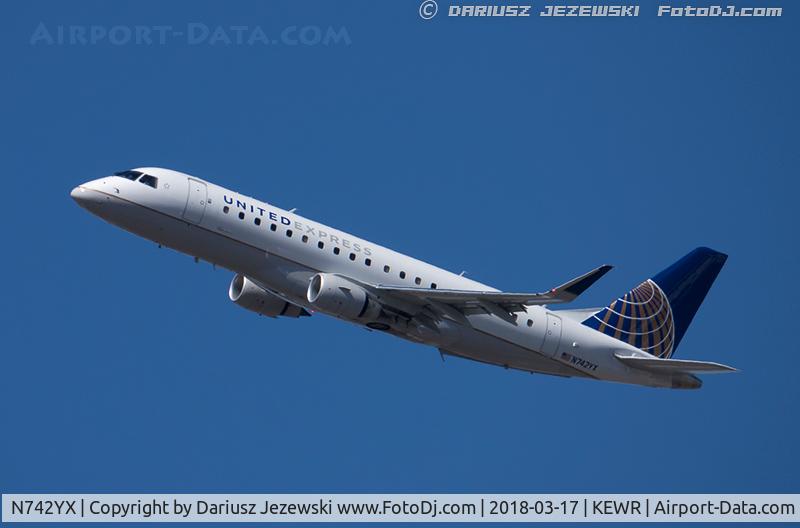 N742YX, 2017 Embraer 175LR (ERJ-170-200LR) C/N 17000654, Embraer 175LR (ERJ-170-200LR) - United Express (Republic Airlines)   C/N 17000654, N742YX