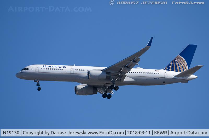 N19130, 1998 Boeing 757-224/ER C/N 28970, Boeing 757-224 - United Airlines  C/N 28970, N19130