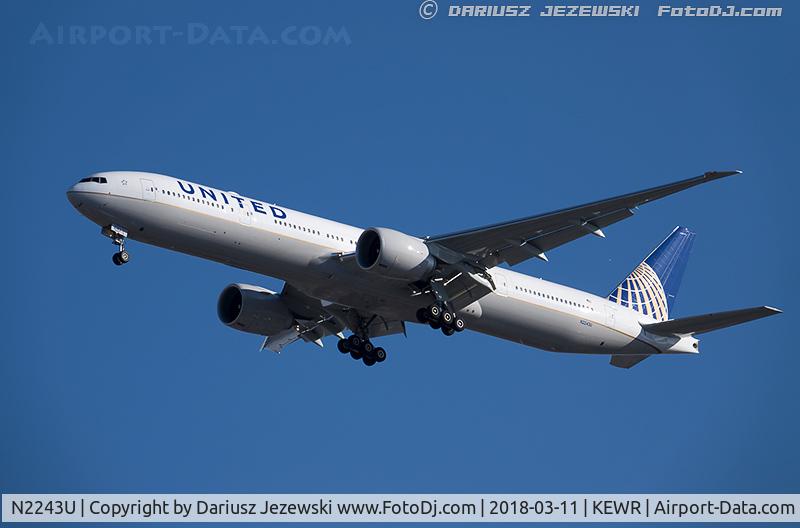 N2243U, 2017 Boeing 777-300/ER C/N 63723, Boeing 777-322/ER - United Airlines  C/N 63723, N2243U
