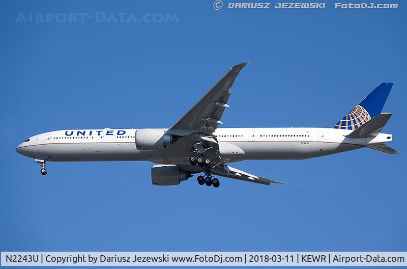 N2243U, 2017 Boeing 777-300/ER C/N 63723, Boeing 777-322/ER - United Airlines  C/N 63723, N2243U