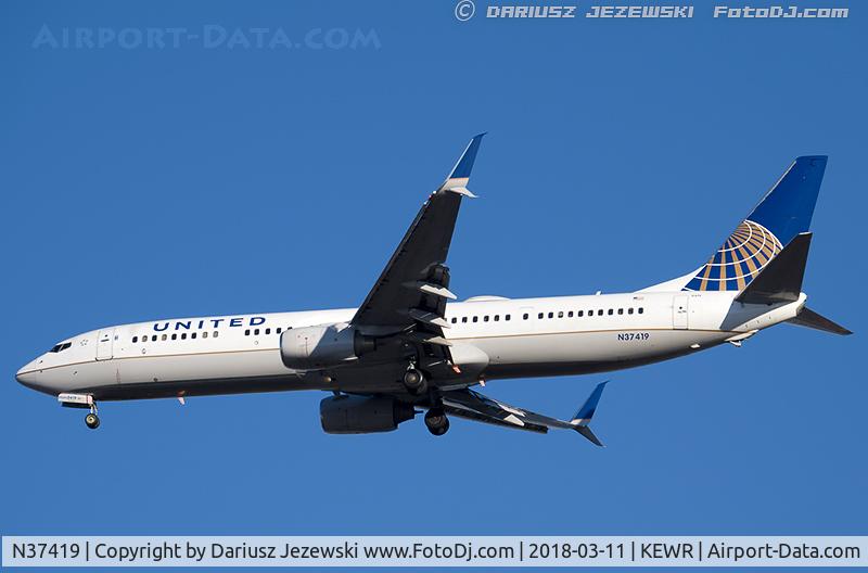 N37419, 2008 Boeing 737-924/ER C/N 31666, Boeing 737-924/ER - United Airlines  C/N 31666, N37419