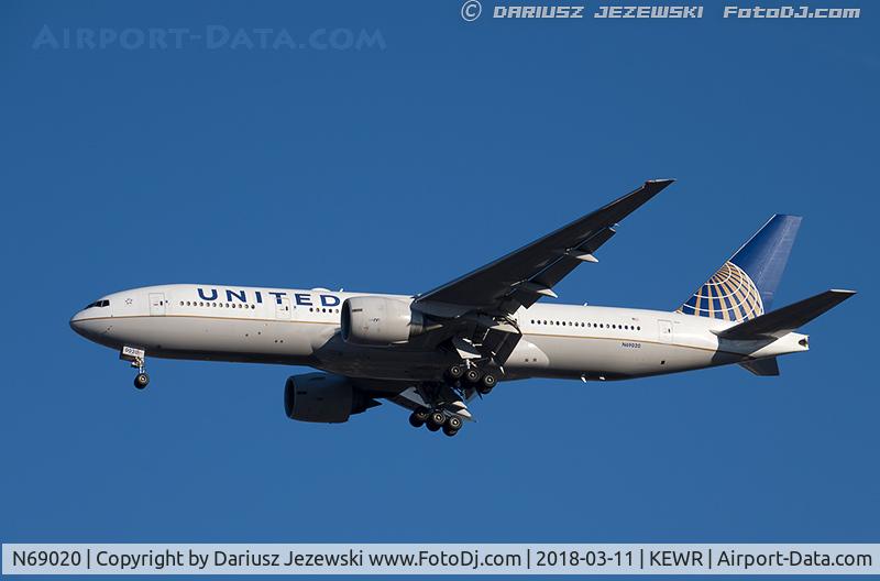 N69020, 2007 Boeing 777-224 C/N 31687, Boeing 777-224/ER - United Airlines  C/N 31687, N69020