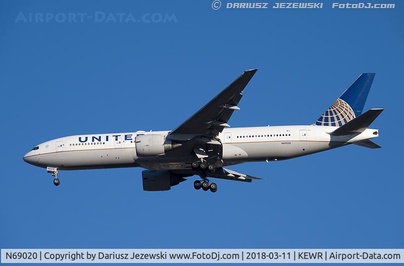 N69020, 2007 Boeing 777-224 C/N 31687, Boeing 777-224/ER - United Airlines  C/N 31687, N69020
