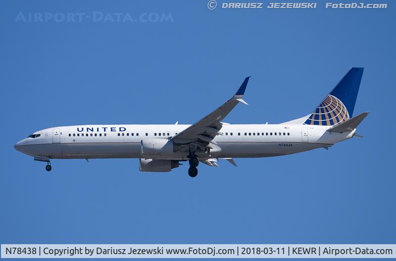 N78438, 2009 Boeing 737-924/ER C/N 33533, Boeing 737-924/ER - United Airlines  C/N 33533, N78438