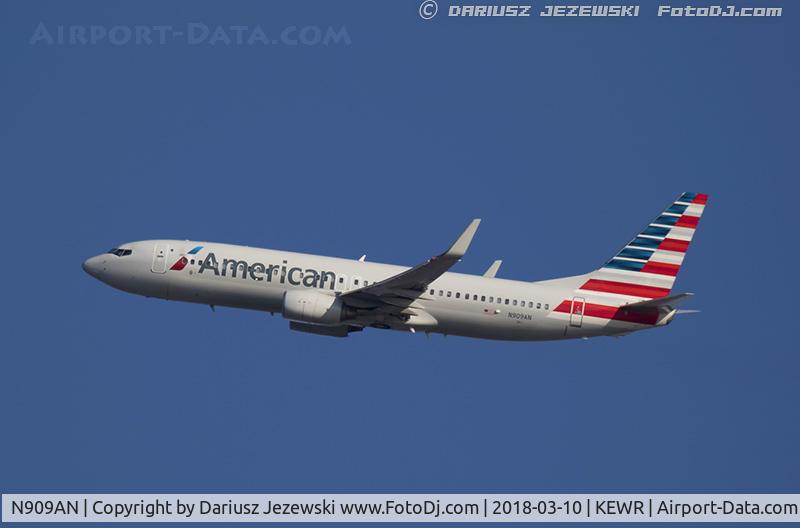 N909AN, 1999 Boeing 737-823 C/N 29511, Boeing 737-823 - American Airlines  C/N 29511, N909AN