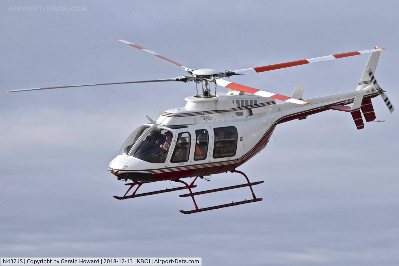 N432JS, 2011 Bell 407 C/N 54320, Take off climb out. BELL 407, c/n54320.