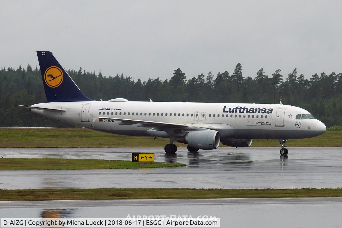 D-AIZG, 2010 Airbus A320-214 C/N 4324, At Gothenburg