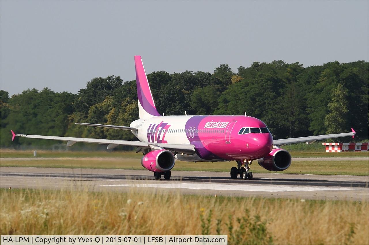 HA-LPM, 2007 Airbus A320-232 C/N 3177, Airbus A320-232, Take off run rwy 15, Bâle-Mulhouse-Fribourg airport (LFSB-BSL)