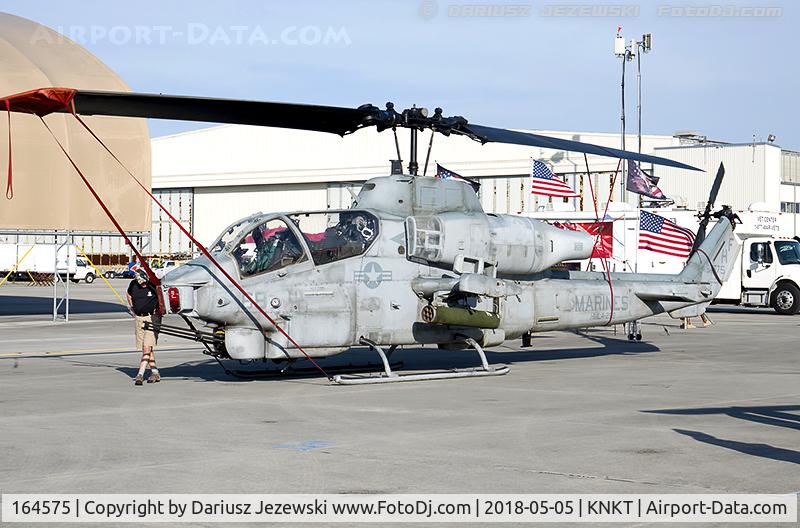 164575, Bell AH-1W Super Cobra C/N 29157, AH-1W Super Cobra 164575 HF-68 from HMLA-269 