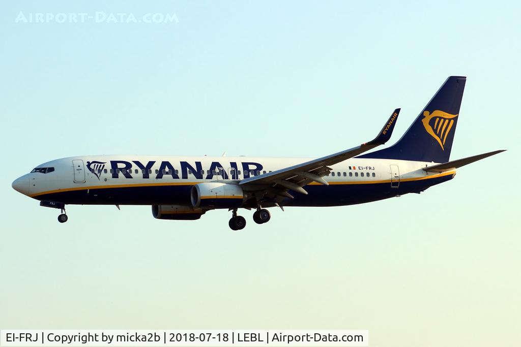EI-FRJ, 2016 Boeing 737-8AS C/N 44734, Landing