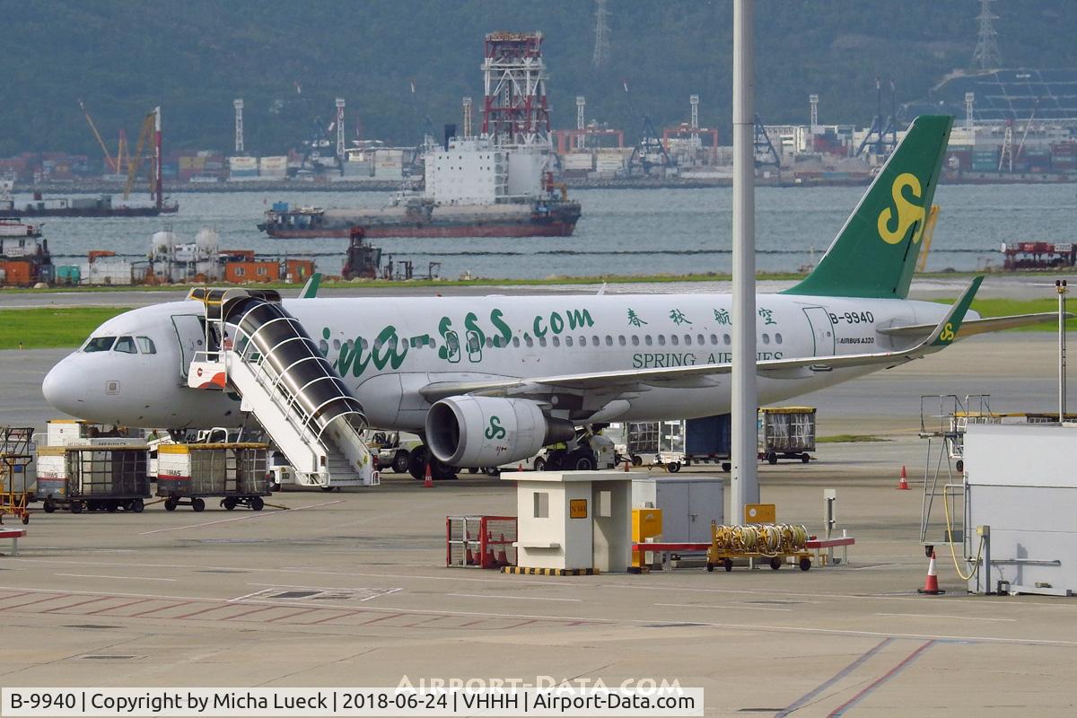 B-9940, 2013 Airbus A320-214 C/N 5562, At Hong Kong