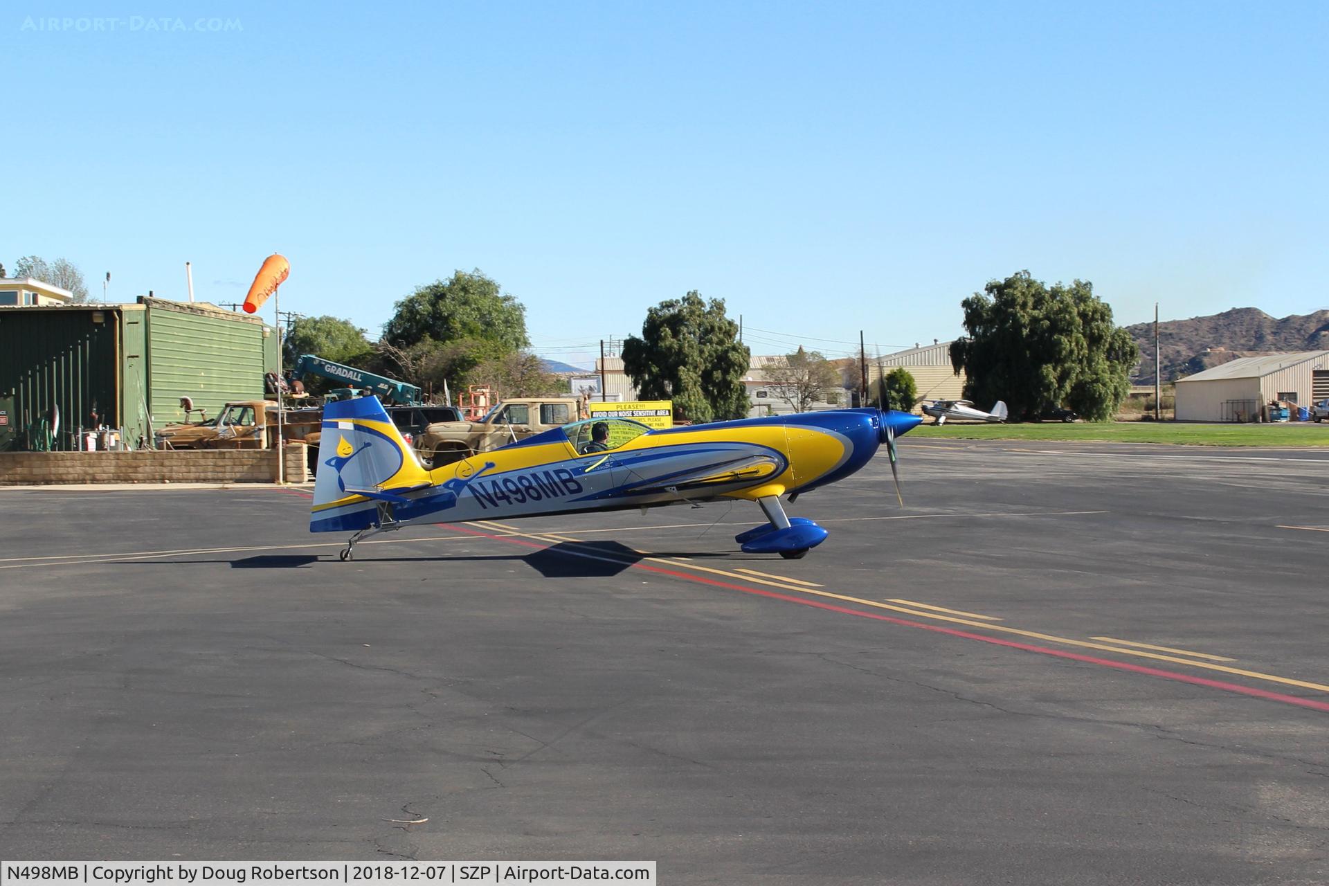 N498MB, Extra EA-300SC C/N SC046, EXTRA FLUGZEUGPRODUKTIONS EA300/SC, unknown engine, taking the active Rwy 22