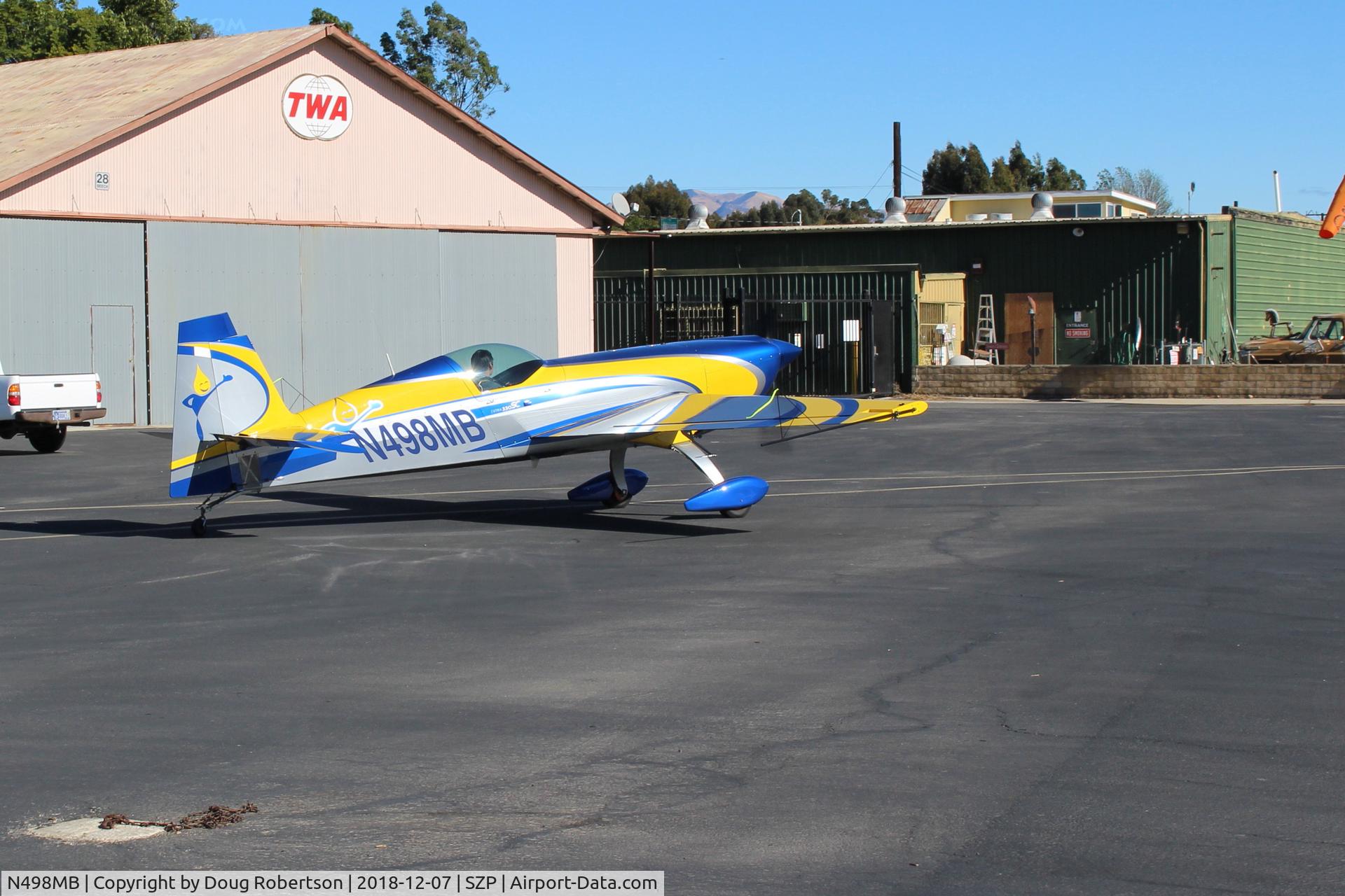 N498MB, Extra EA-300SC C/N SC046, EXTRA FLUGZEUGPRODUKTIONS EA300/SC, unknown engine, holding short Rwy 22