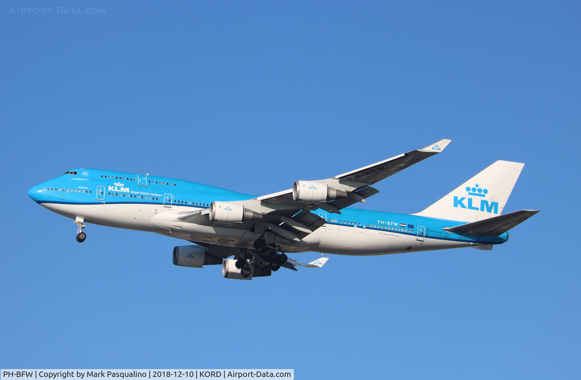 PH-BFW, 2000 Boeing 747-406BC C/N 30454, Boeing 747-406BC
