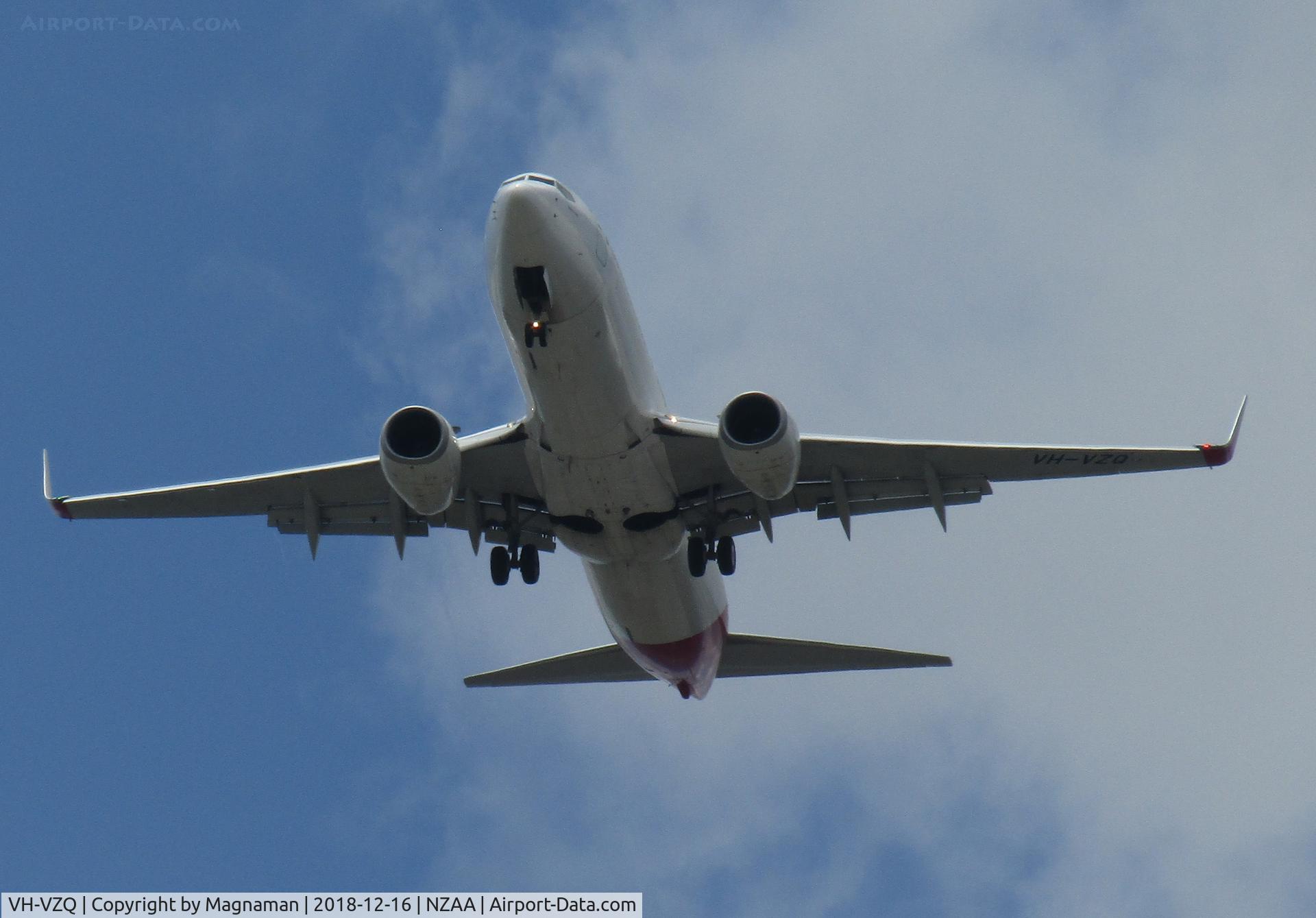 VH-VZQ, 2011 Boeing 737-838 C/N 39357, on long finals to AKL from outside Countdown Manukau City