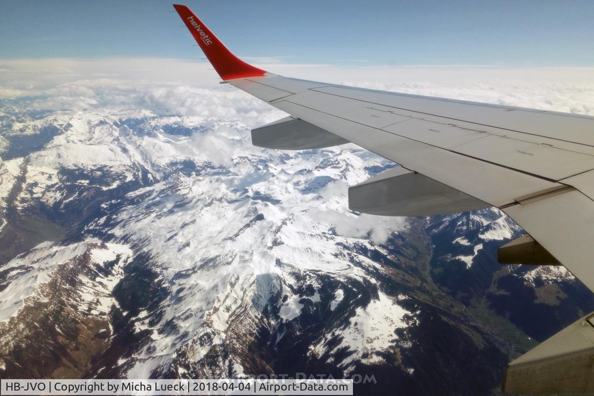 HB-JVO, 2009 Embraer 190LR (ERJ-190-100LR) C/N 19000294, Crossing the Alps (ZRH-FLR)