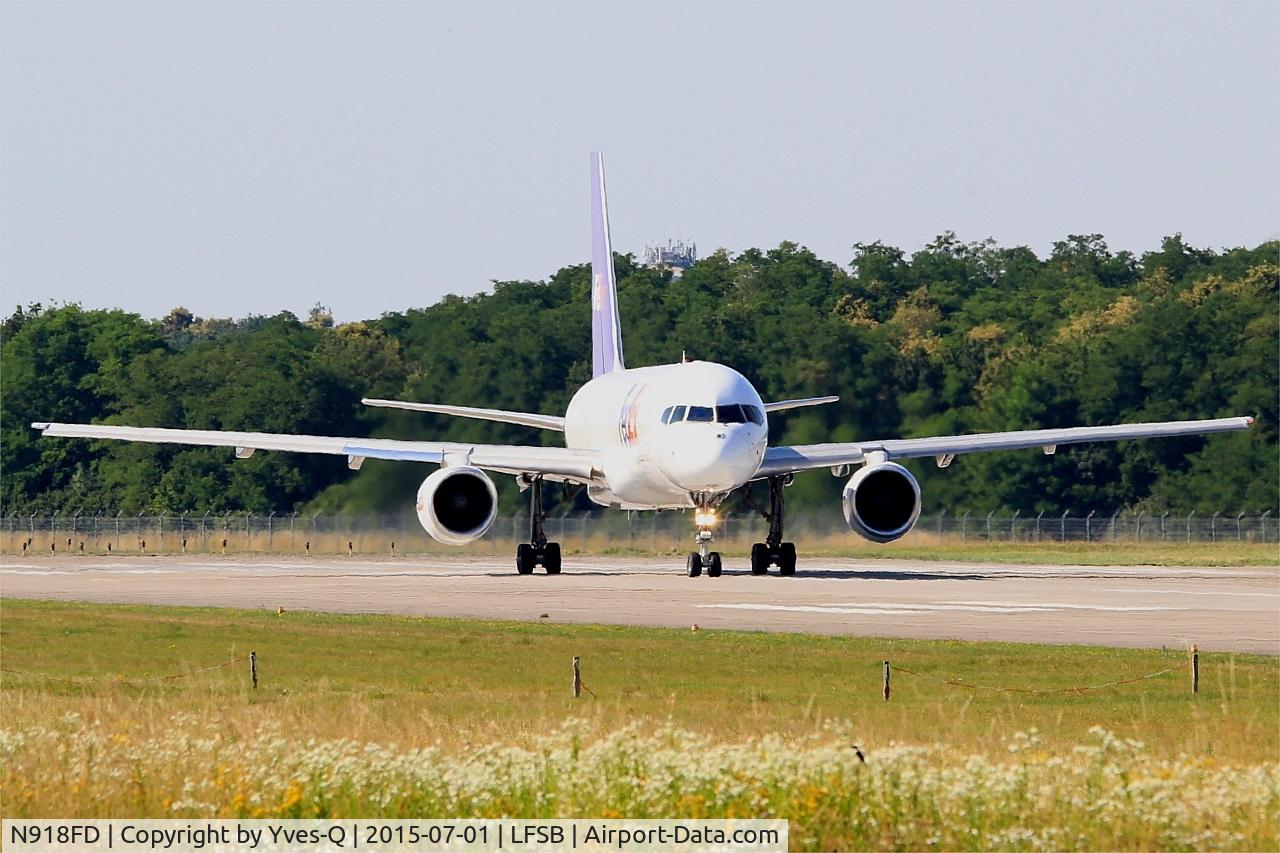 N918FD, 1989 Boeing 757-23A C/N 24290, Boeing 757-23A, Ready to take off rwy 15, Bâle-Mulhouse-Fribourg airport (LFSB-BSL)