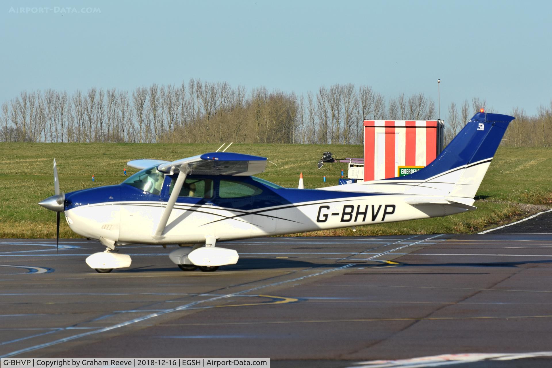 G-BHVP, 1979 Cessna 182Q Skylane C/N 182-67071, Just landed at Norwich.