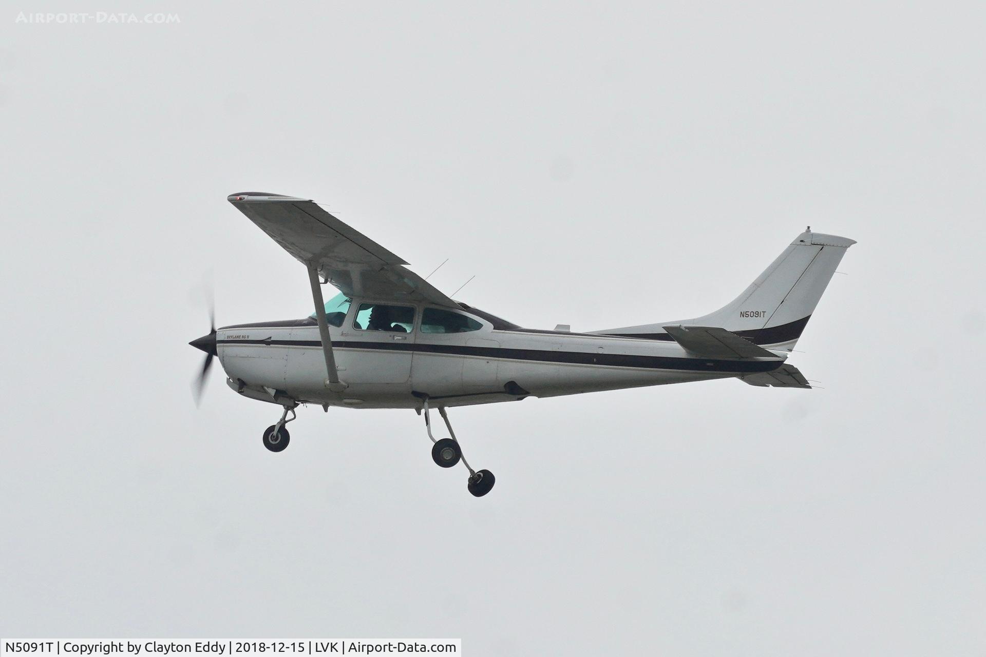 N5091T, 1981 Cessna TR182 Turbo Skylane RG C/N R18201814, Livermore Airport California 2018.