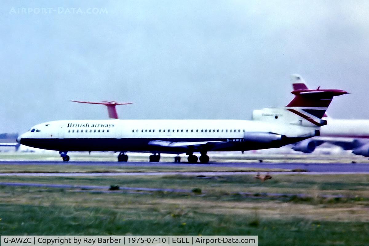 G-AWZC, 1971 Hawker Siddeley HS-121 Trident 3B-101 C/N 2304, G-AWZC   Hawker Siddeley Trident 3B [2304] (British Airways) Heathrow~G 10/07/1975. From a slide on departure 28L. Broken up @ 04-1989. Not the best of images.