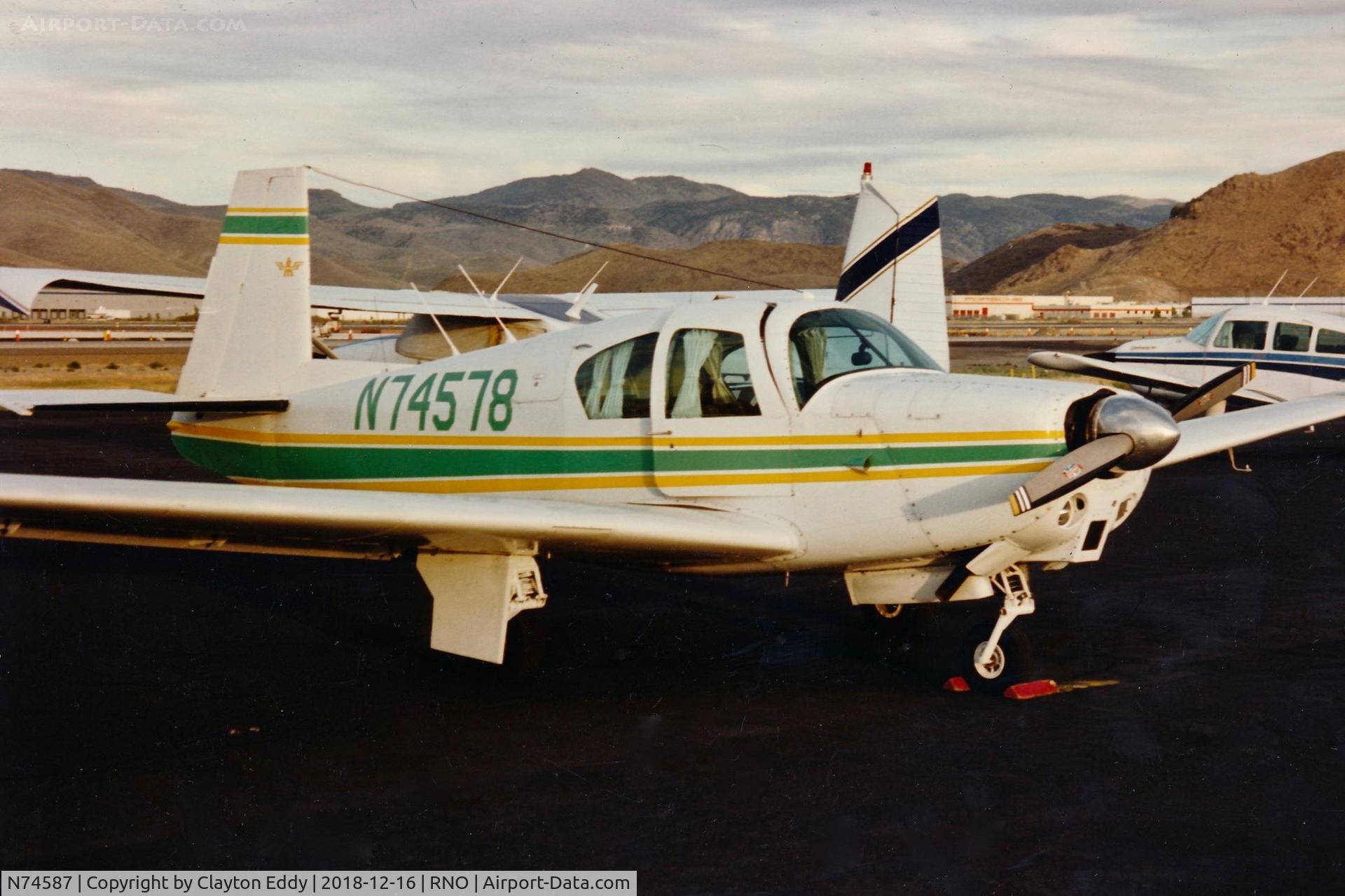 N74587, 1961 Mooney M20B Mark 21 C/N 1898, Reno Airport Nevada 1991.