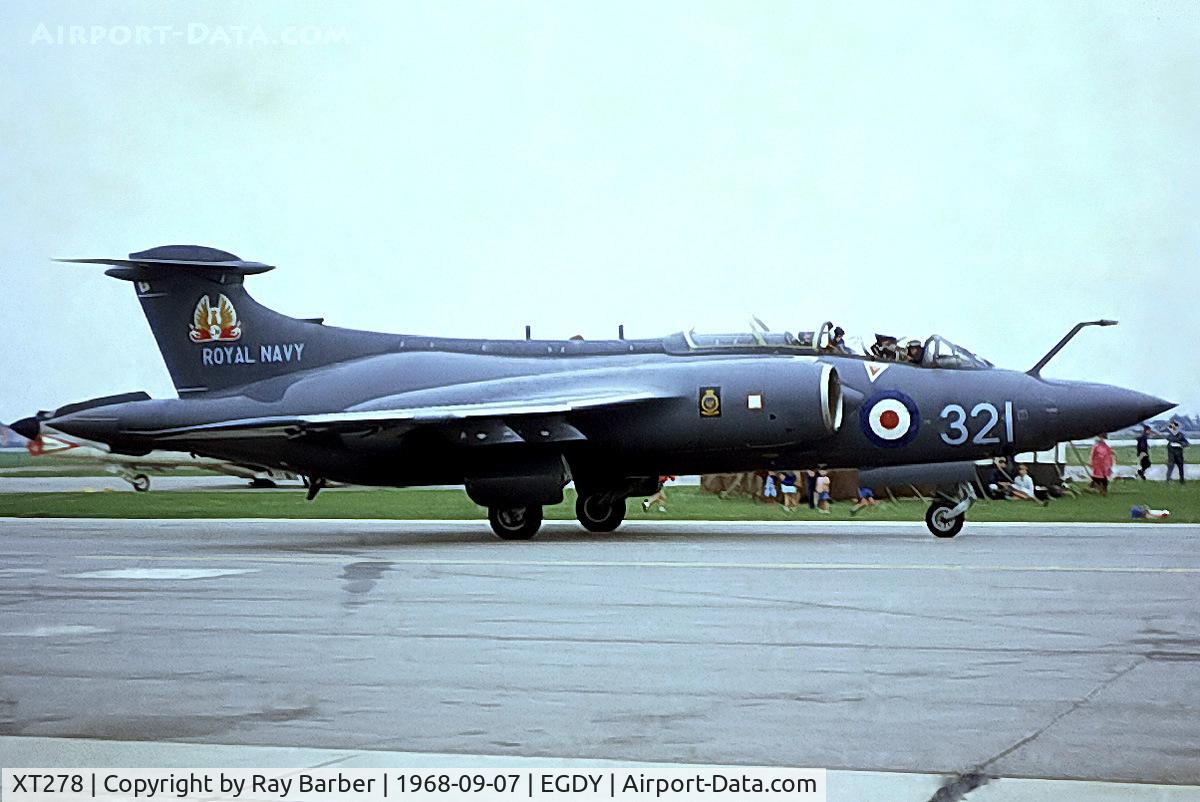 XT278, 1965 Blackburn Buccaneer S.2A C/N B3-21-64, XT278   Blackburn Buccaneer S.2A [B3-21-64] (Royal Navy) RNAS Yeovilton~G 07/09/1968