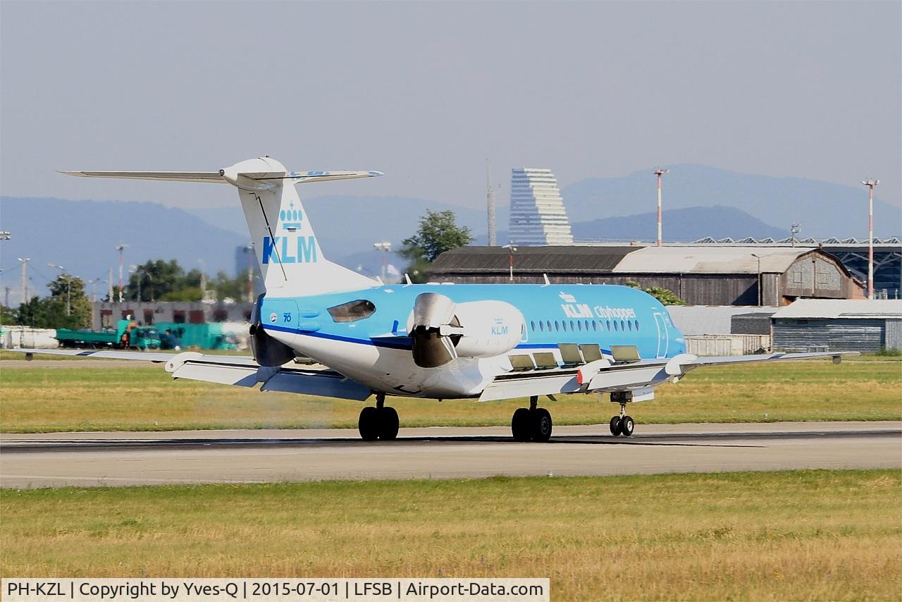 PH-KZL, 1995 Fokker 70 (F-28-0070) C/N 11536, Fokker 70, Reverse thrust landing rwy 15, Bâle-Mulhouse-Fribourg airport (LFSB-BSL)