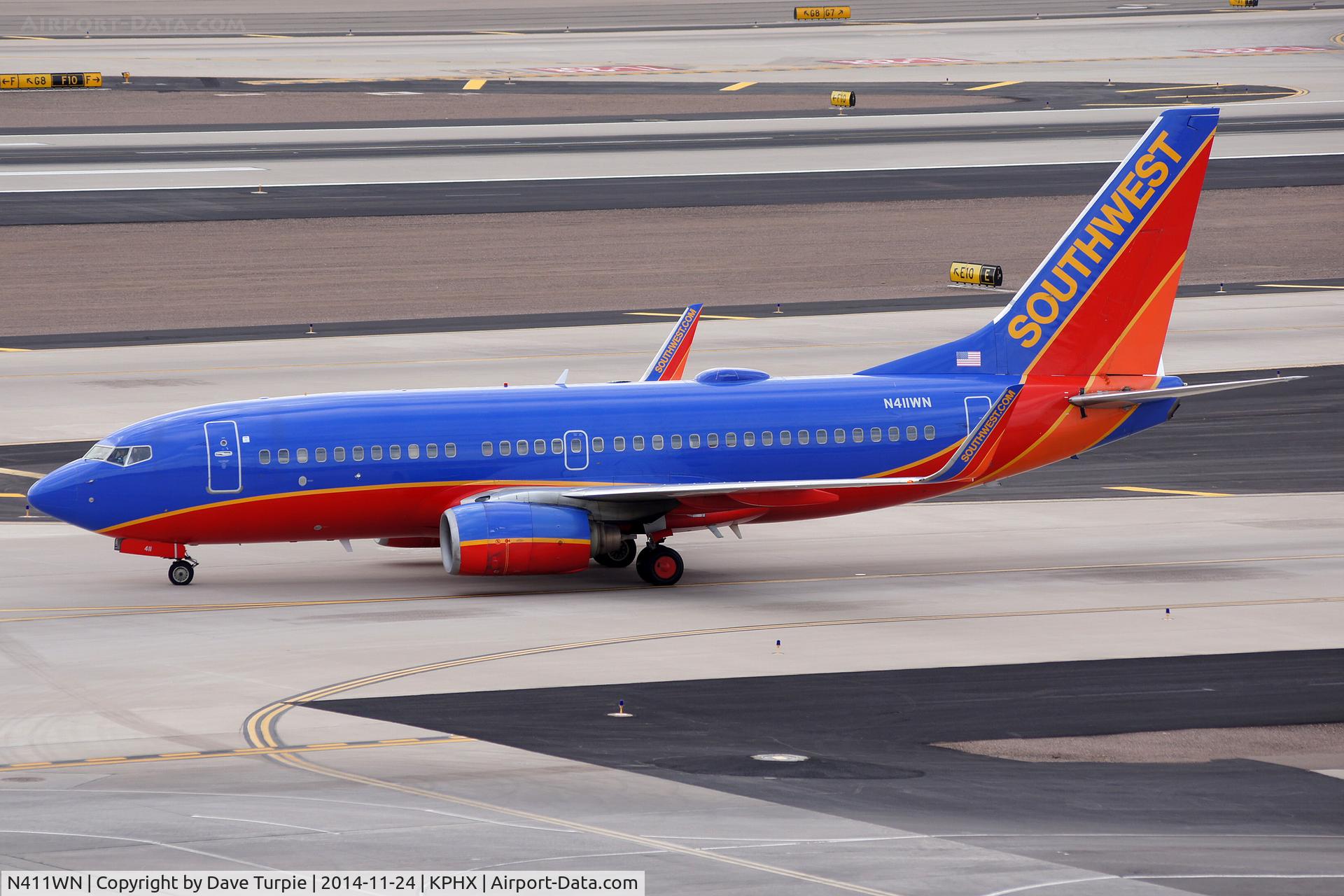 N411WN, 2001 Boeing 737-7H4 C/N 29821, No comment.