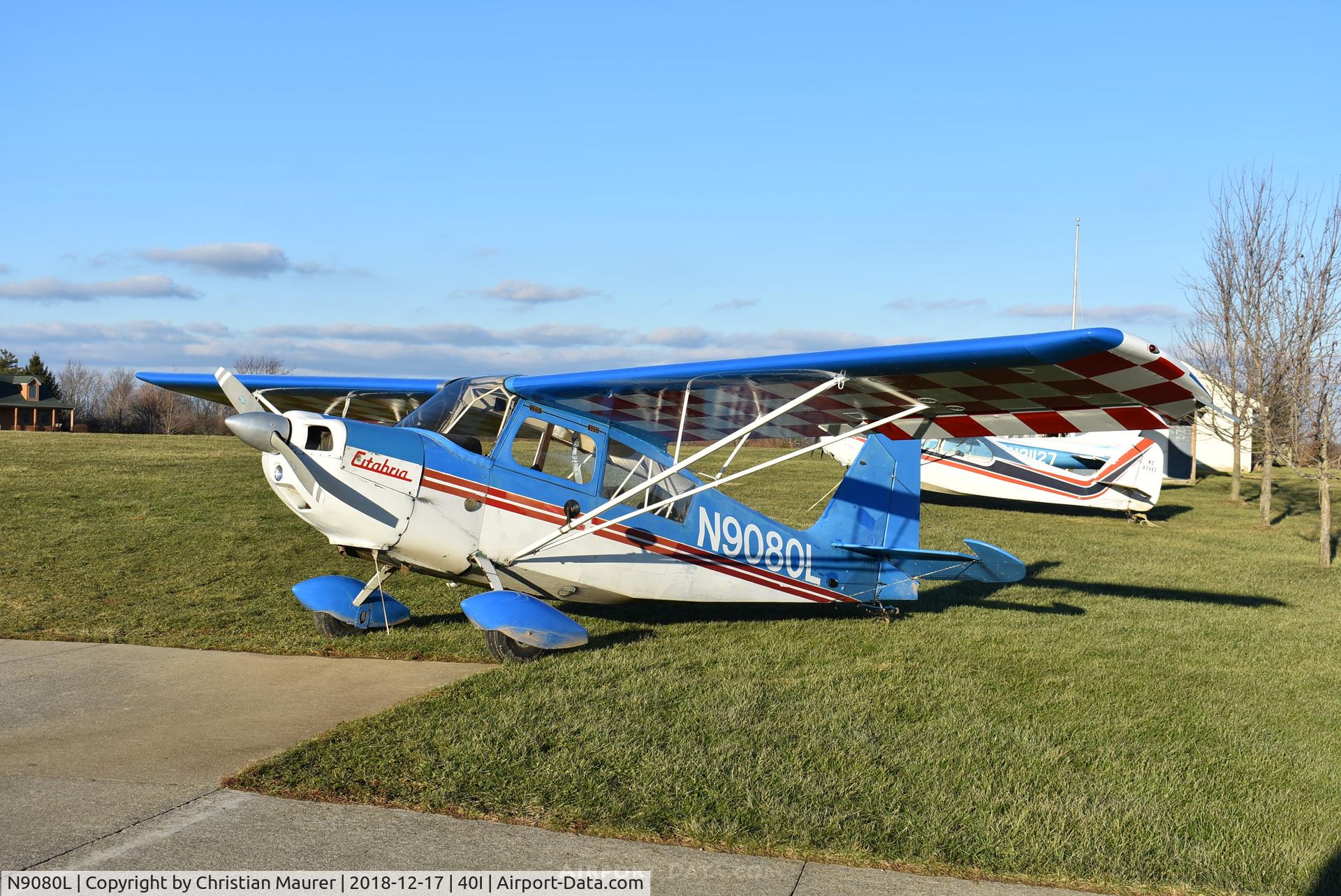 N9080L, 1970 Champion 7KCAB C/N 255-70, Citabria looking good at the fuel pump