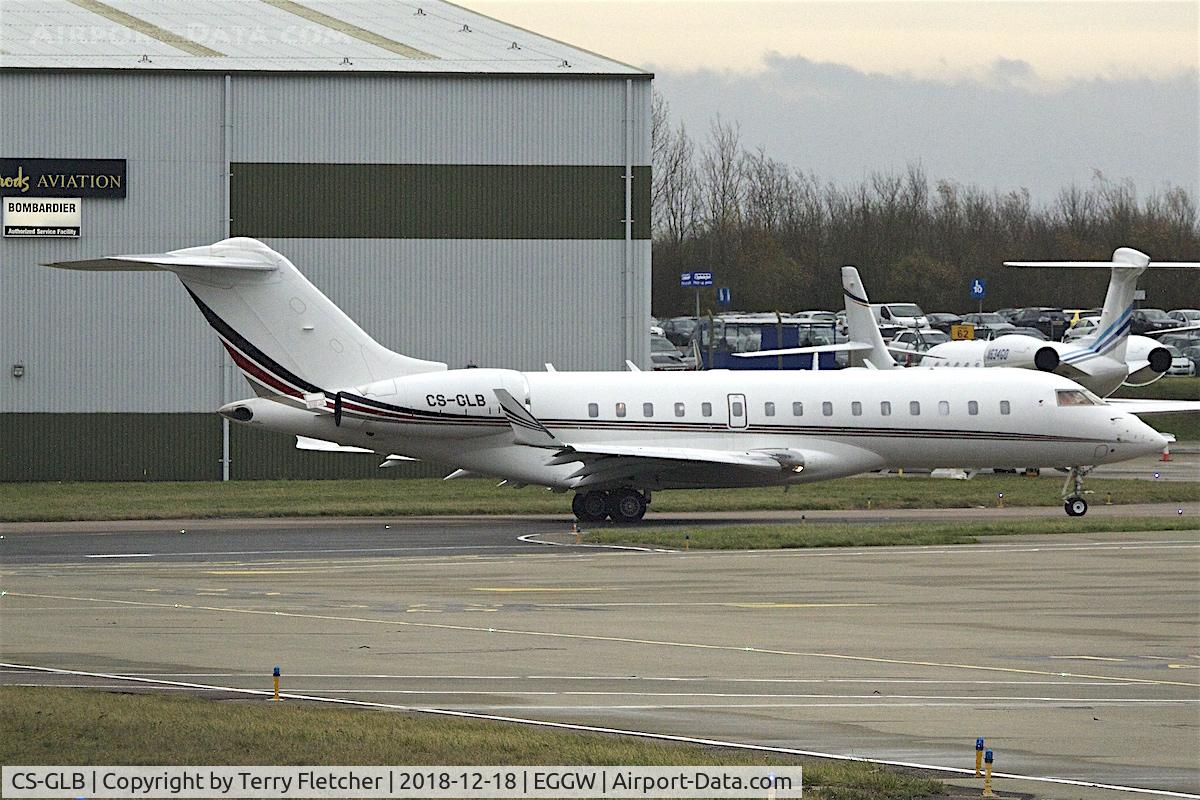 CS-GLB, 2012 Bombardier BD-700-1A10 Global 6000 C/N 9481, At Luton