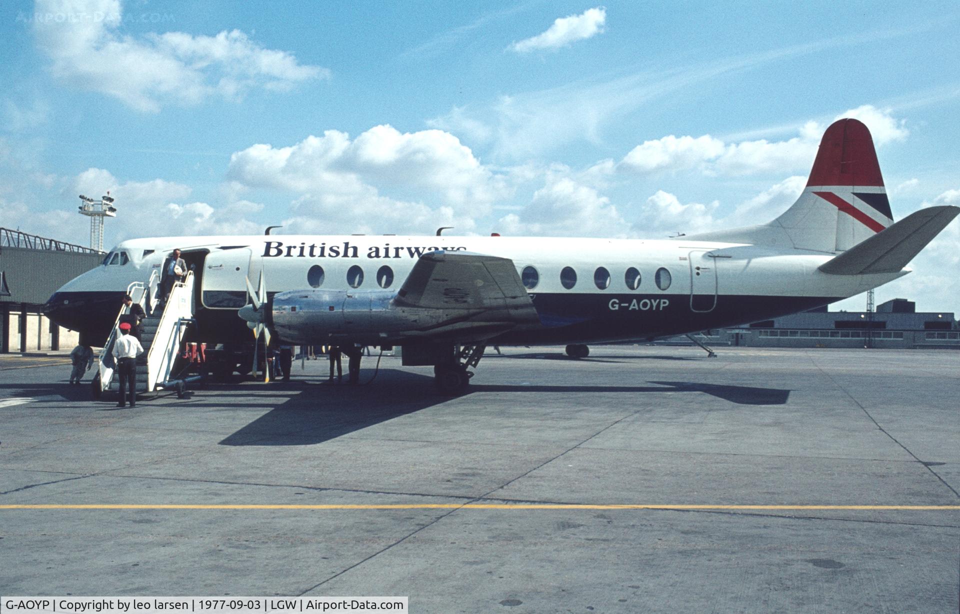 G-AOYP, 1958 Vickers Viscount 806 C/N 265, London Gatwick 3.9.1977