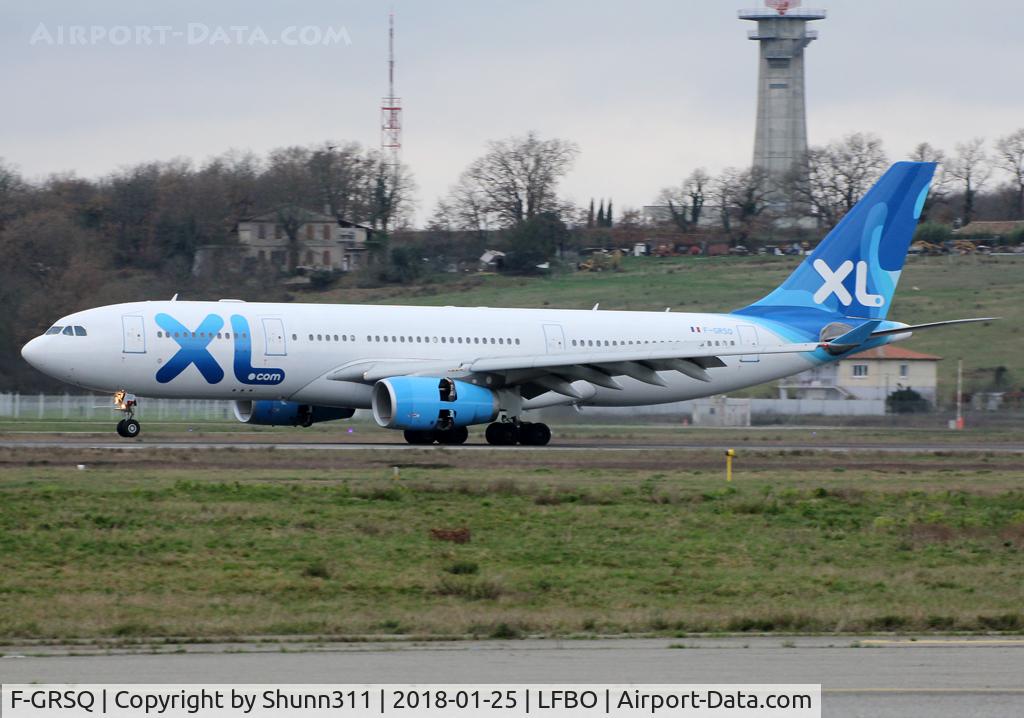 F-GRSQ, 2002 Airbus A330-243 C/N 501, Landing rwy 14R