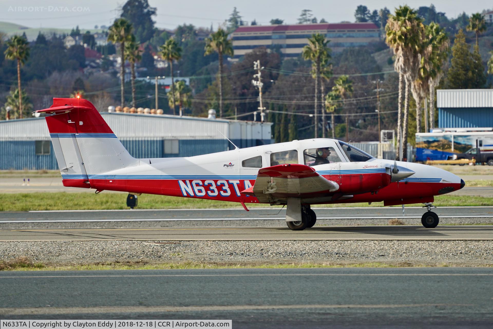 N633TA, 2001 Piper PA-44-180 Seminole C/N 4496052, Buchanan Field Concord California 2018.