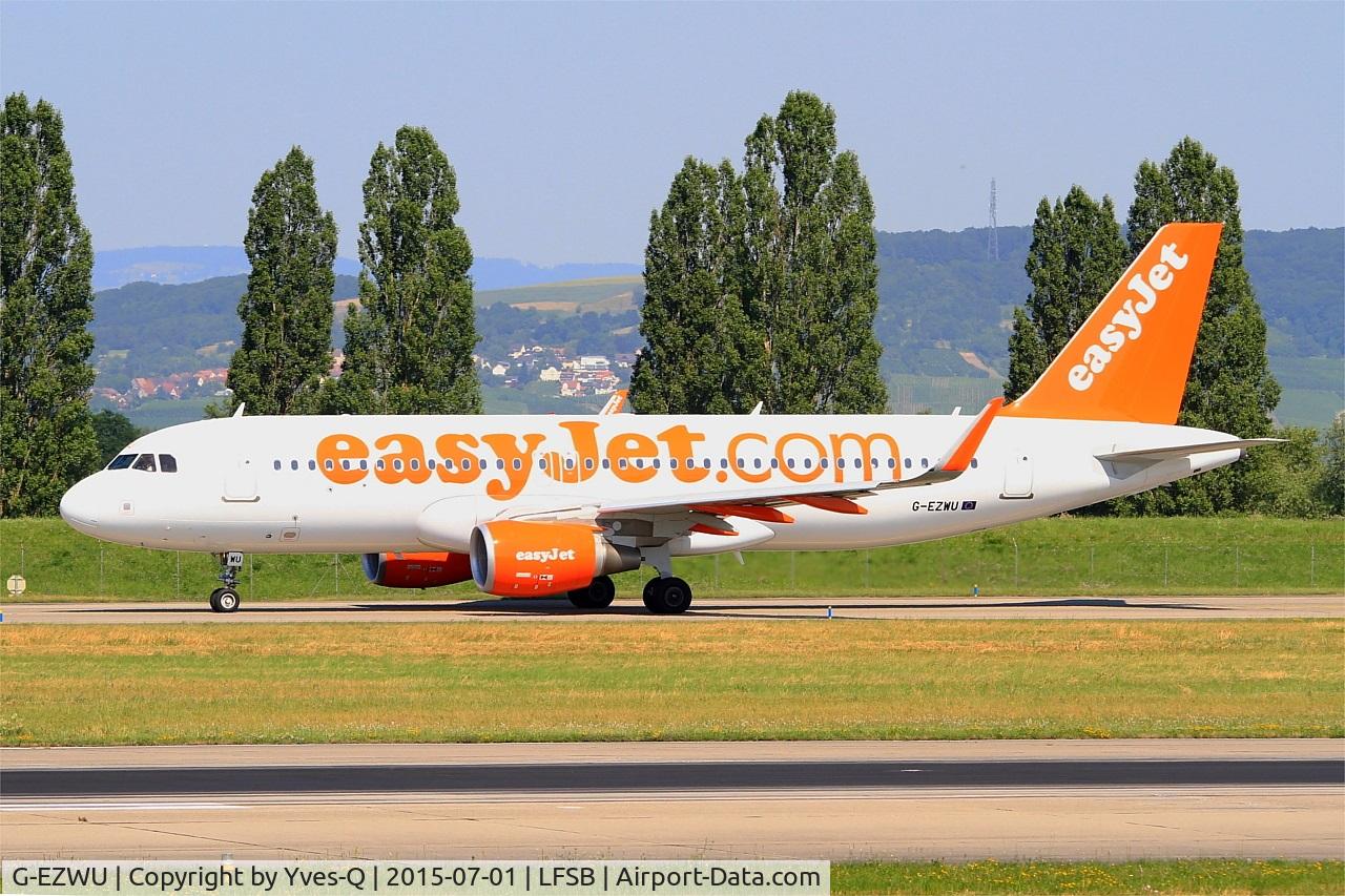 G-EZWU, 2014 Airbus A320-214 C/N 6095, Airbus A320-214, Taxiing to holding point rwy 15, Bâle-Mulhouse-Fribourg airport (LFSB-BSL)