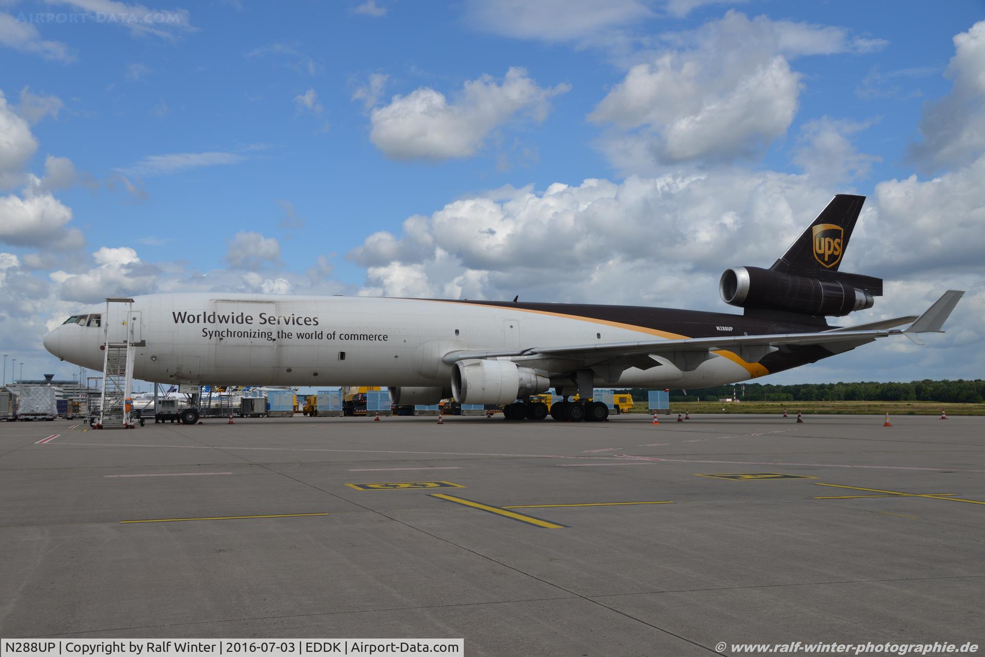 N288UP, 1994 McDonnell Douglas MD-11F C/N 48540, McDonnell Douglas MD-11F - 5X UPS United Parcel Service - 48540 - N288UP - 03.07.2016 - CGN