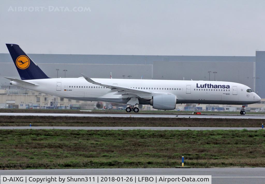 D-AIXG, 2017 Airbus A350-941 C/N 174, Delivery day...