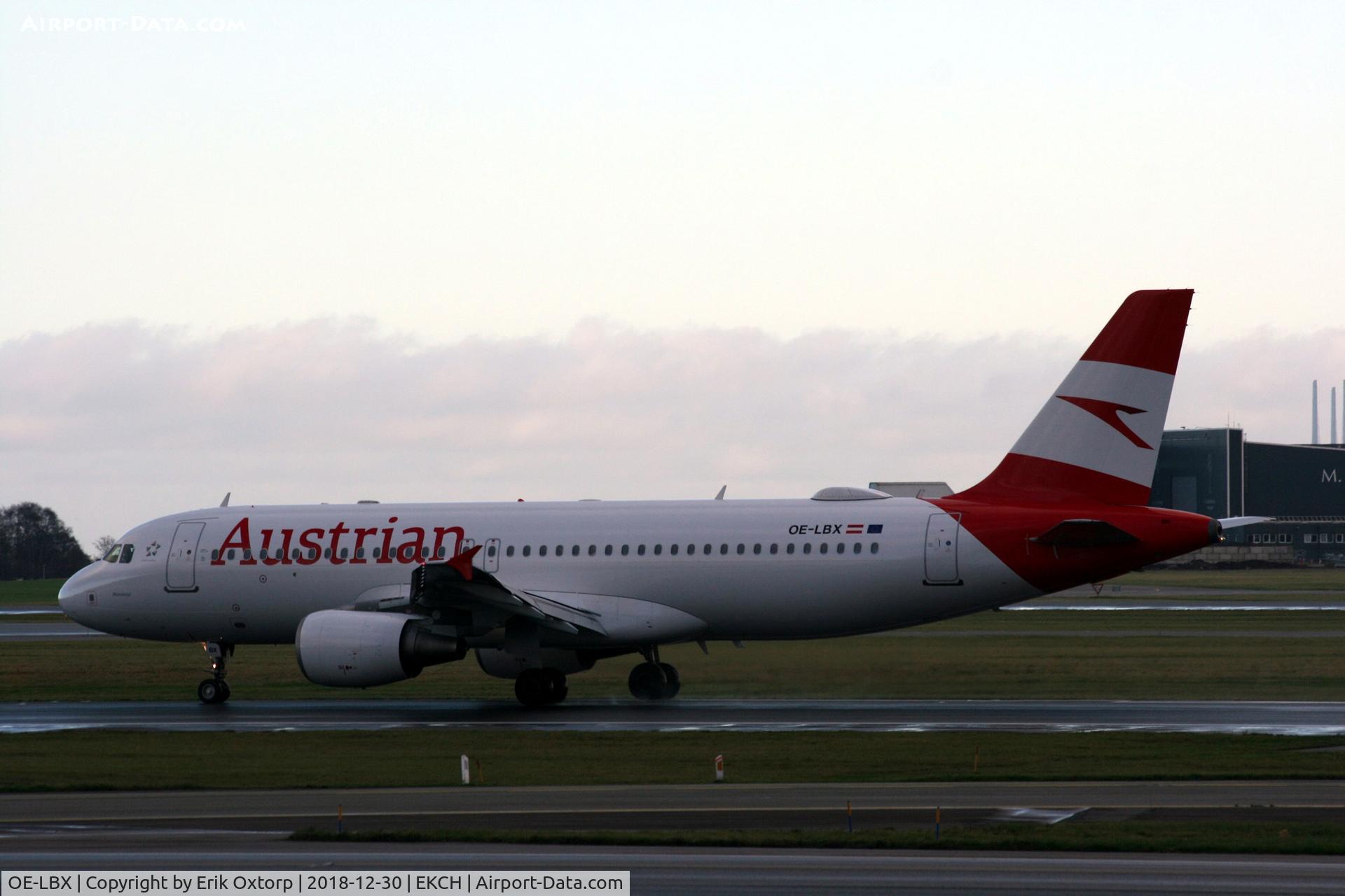 OE-LBX, 2002 Airbus A320-214 C/N 1735, OE-LBX in new Austrian c/s. Landed rw 04L