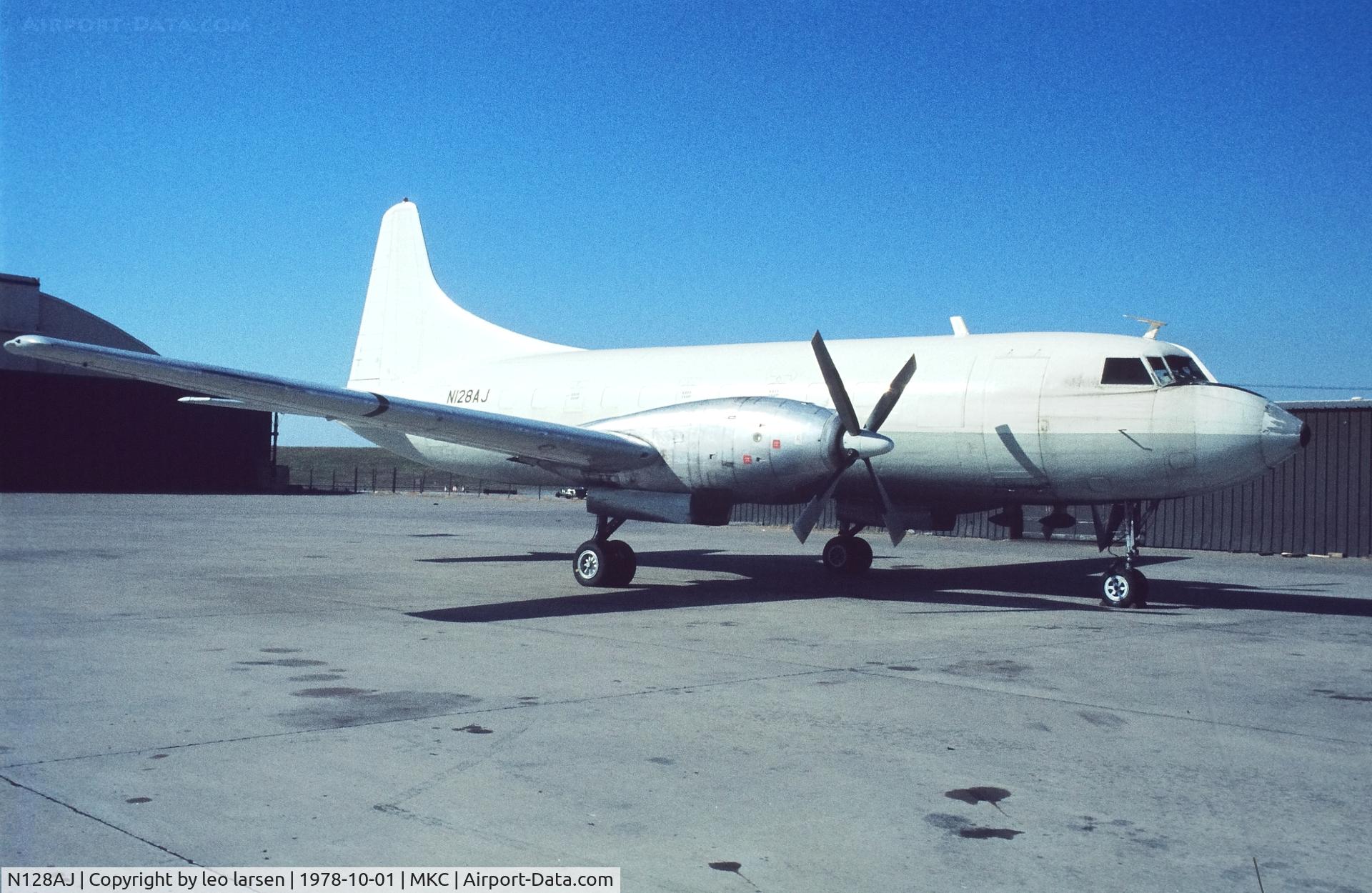 N128AJ, 1950 Convair 600-240D C/N 168, Kansas City 8.10.1978