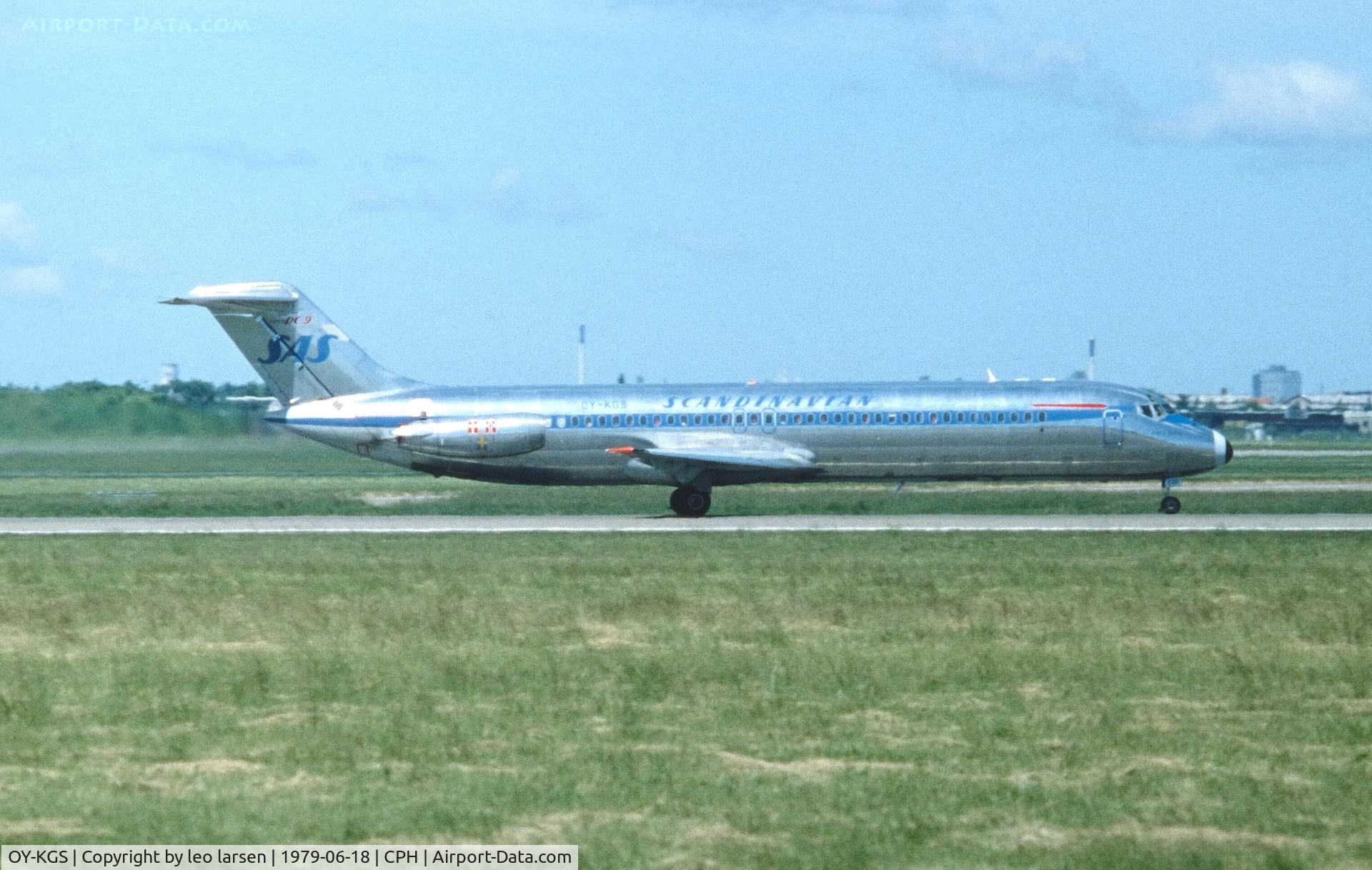 OY-KGS, 1978 Douglas DC-9-41 C/N 47766, Copenhagen 18.6.1979