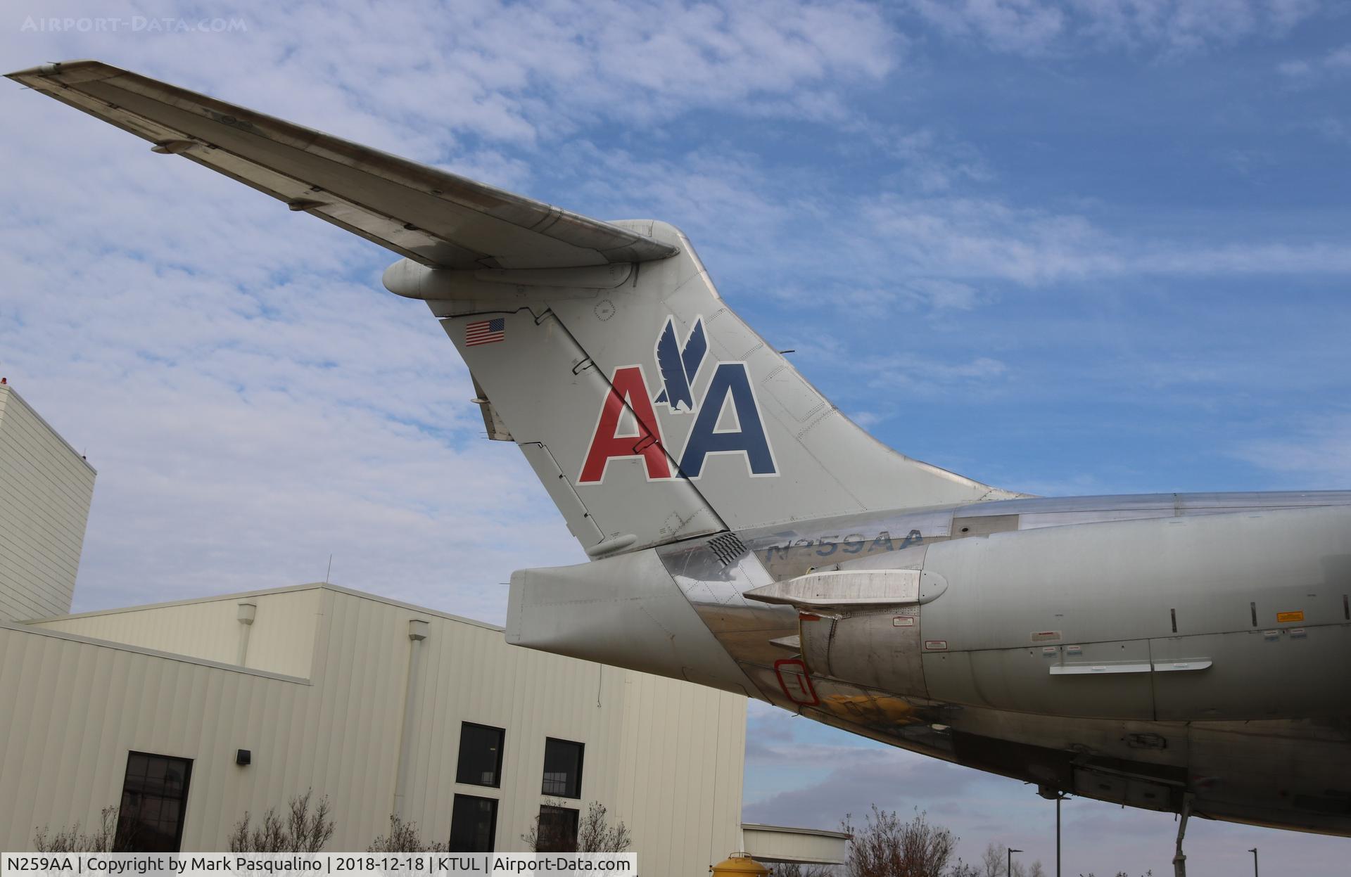 N259AA, 1985 McDonnell Douglas MD-82 (DC-9-82) C/N 49289, MD-82