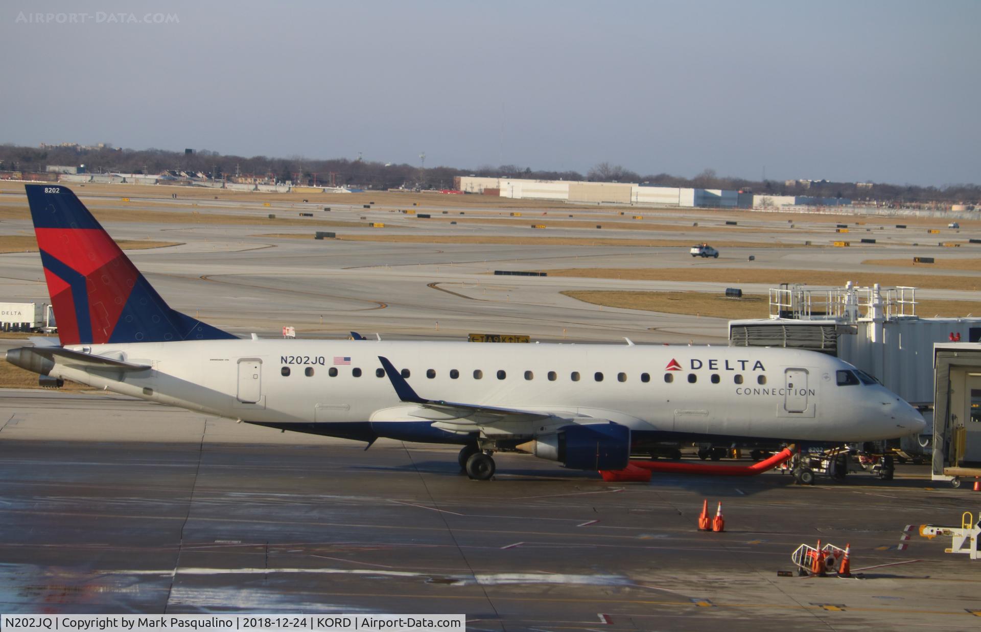 N202JQ, 2008 Embraer 175LR (ERJ-170-200LR) C/N 17000240, ERJ-170-200LR