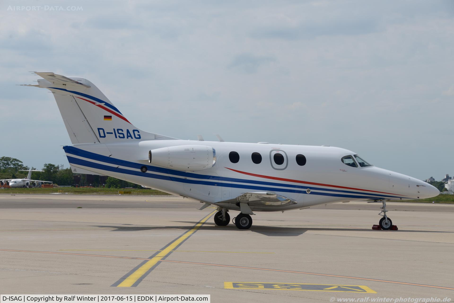 D-ISAG, 2007 Hawker Beechcraft 390 Premier IA C/N RB-221, Hawker Beechcraft 390 Premir 1A - Peak Air - RB-221 - D-ISAG - 15.06.2017 - CGN