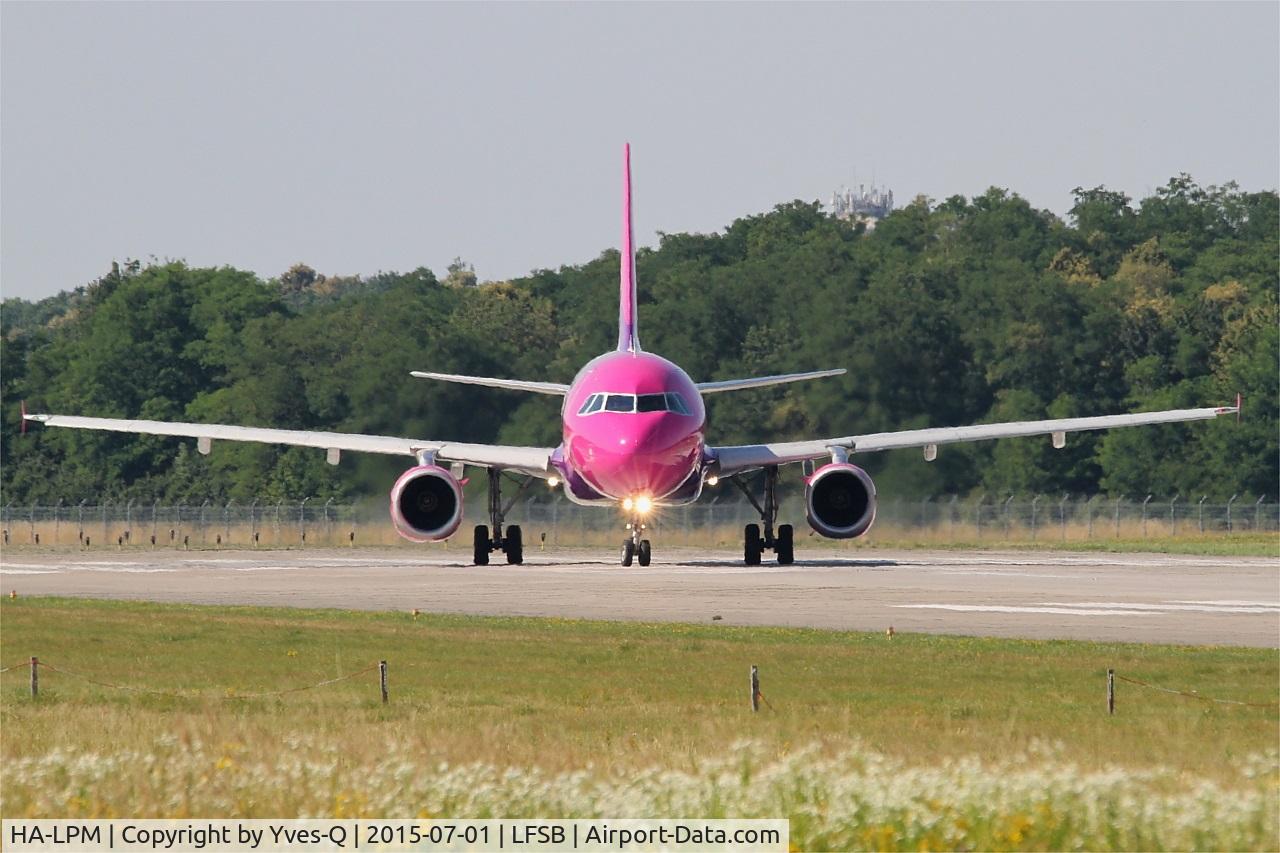 HA-LPM, 2007 Airbus A320-232 C/N 3177, Airbus A320-232, Lining up rwy 15, Bâle-Mulhouse-Fribourg airport (LFSB-BSL)