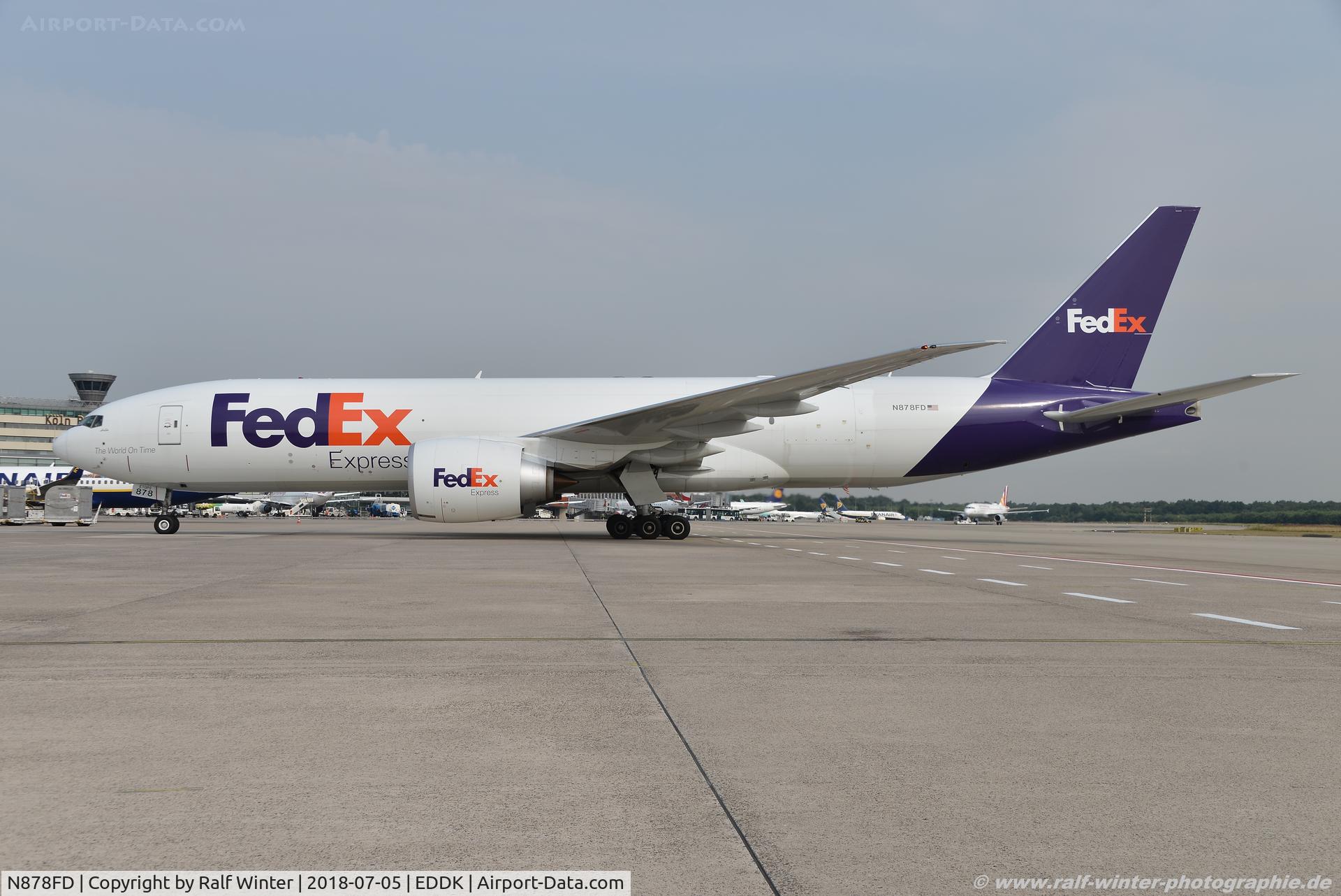 N878FD, 2017 Boeing 777-FS2 C/N 40684, Boeing 777-FS2 - FX FDX FedEx Federal Express 'Hollie' - 40684 - N878FD - 05.07.2018 - CGN