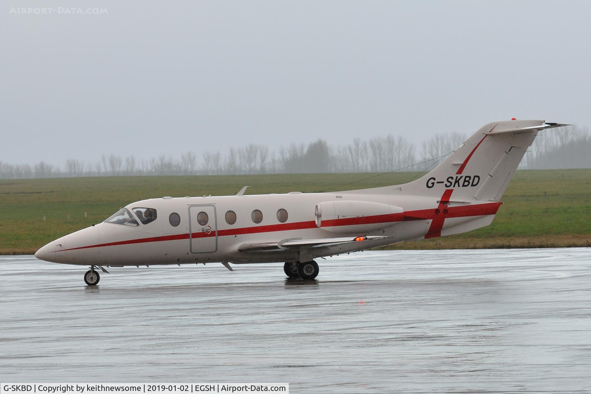 G-SKBD, 2004 Raytheon Beechjet 400A C/N RK-376, Return Visitor.