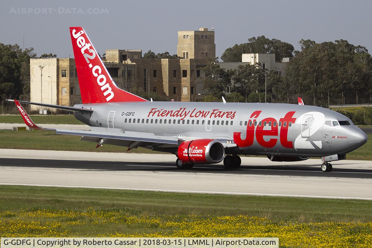 G-GDFG, 1997 Boeing 737-36Q C/N 28658, Runway 13