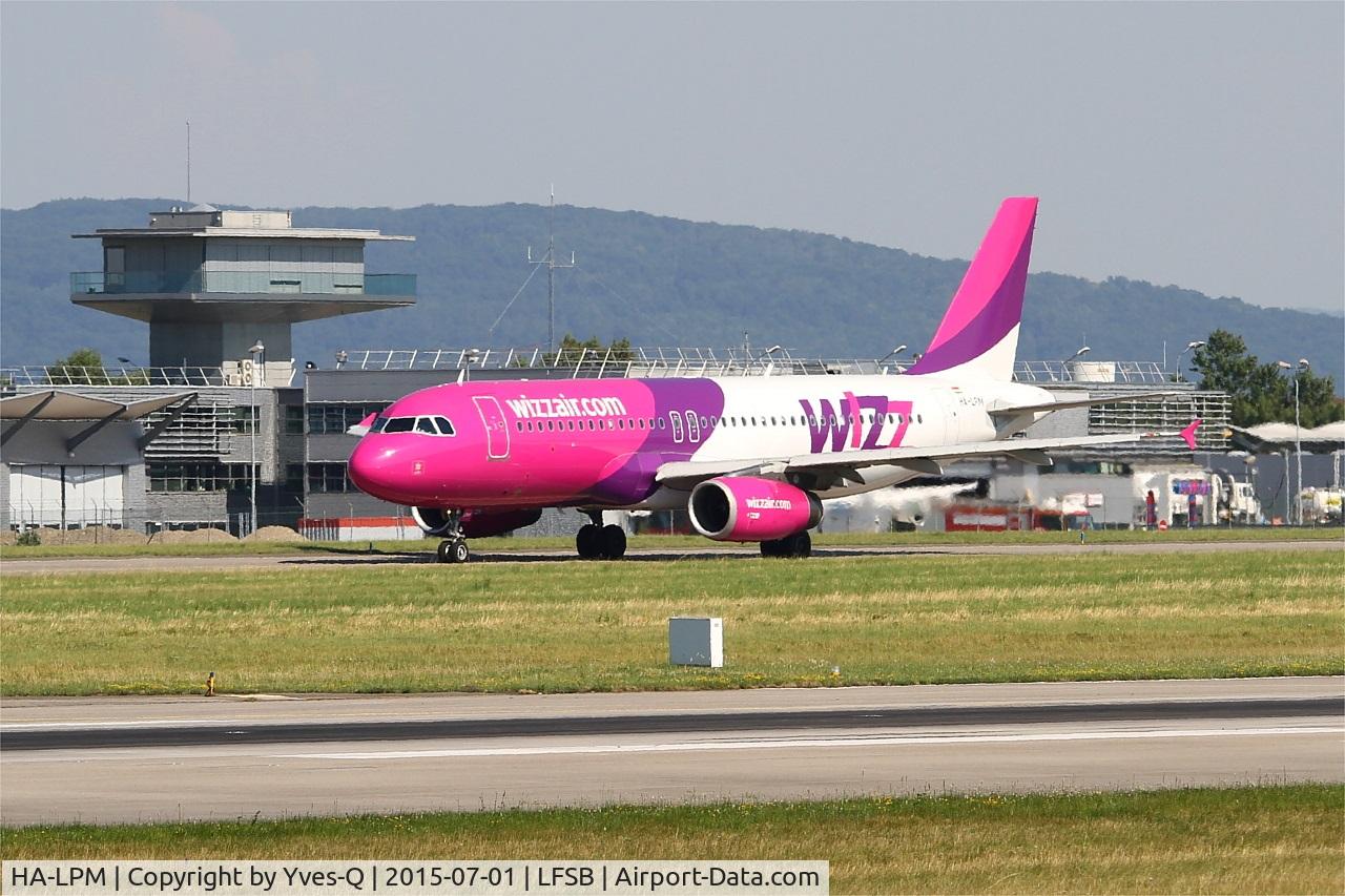 HA-LPM, 2007 Airbus A320-232 C/N 3177, Airbus A320-232, Taxiing to holding point rwy 15, Bâle-Mulhouse-Fribourg airport (LFSB-BSL)