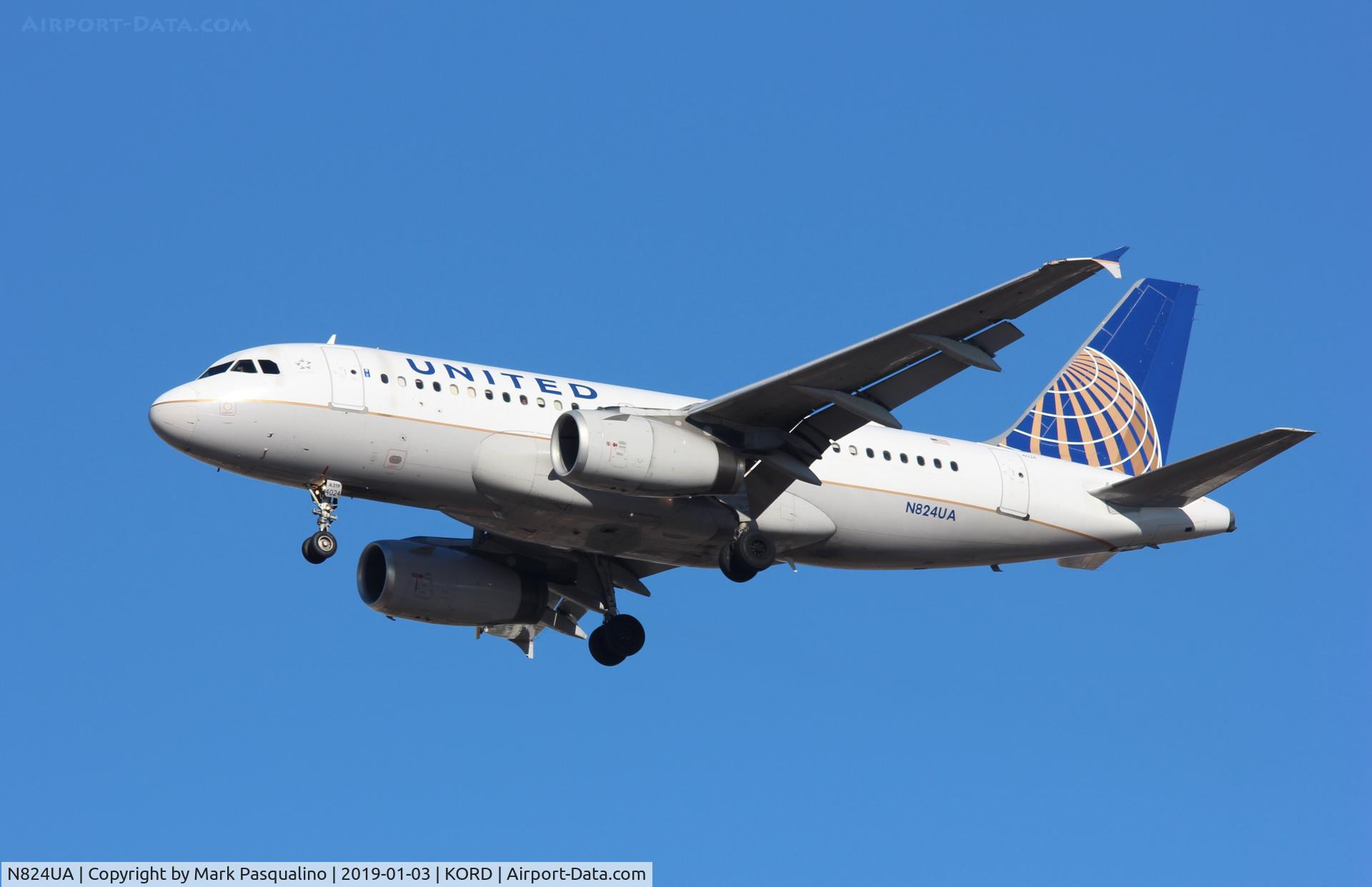 N824UA, 1999 Airbus A319-131 C/N 965, Airbus A319-131