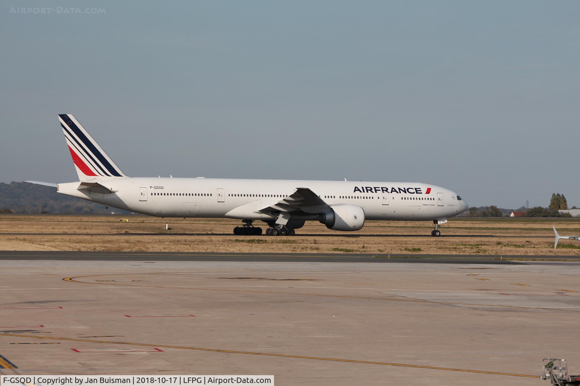 F-GSQD, 2004 Boeing 777-328/ER C/N 32726, Air France